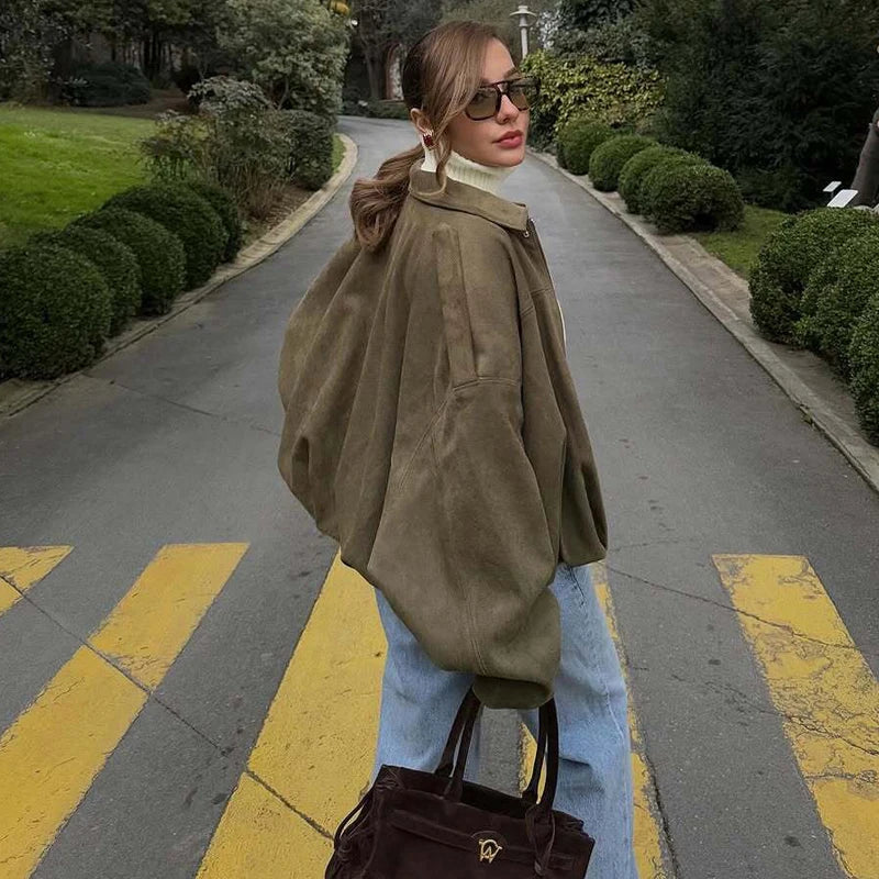 Averra® Maison Vélour Suede Varsity